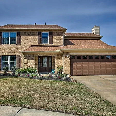 Houston Home With Private Outdoor Pool! Exterior photo